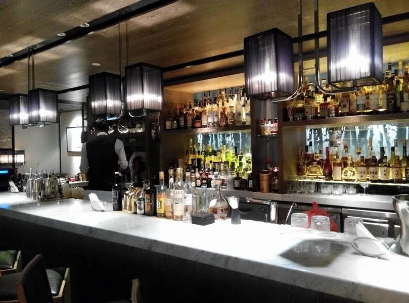 香港 8 1/2 Otto e Mezzo BOMBANA 意大利餐廳