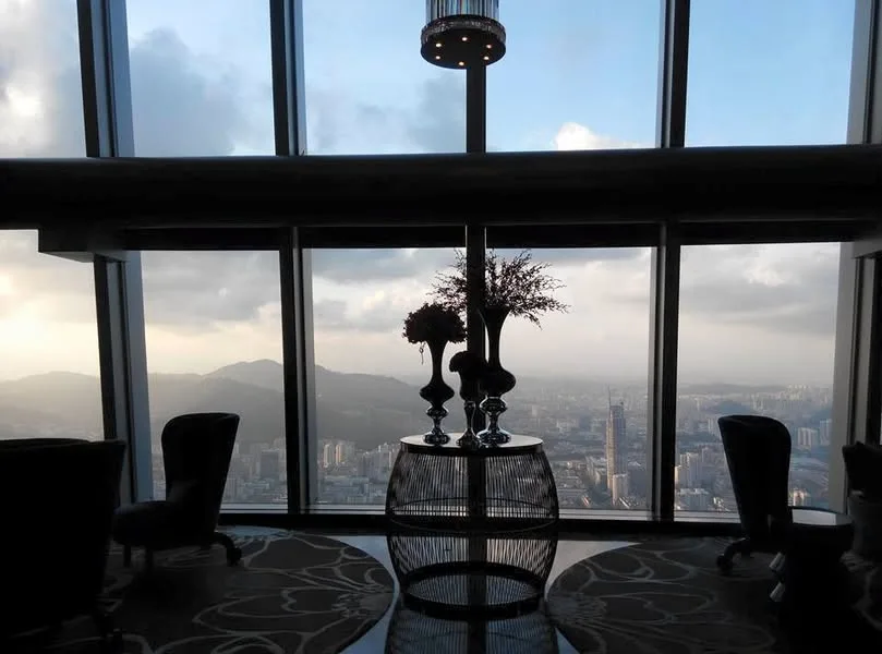 深圳 瑞吉酒店 95F Buffet