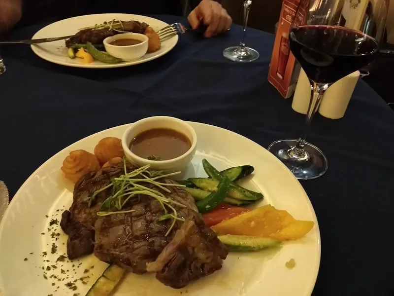 香港 應用科學園 Tom Bar&Grill