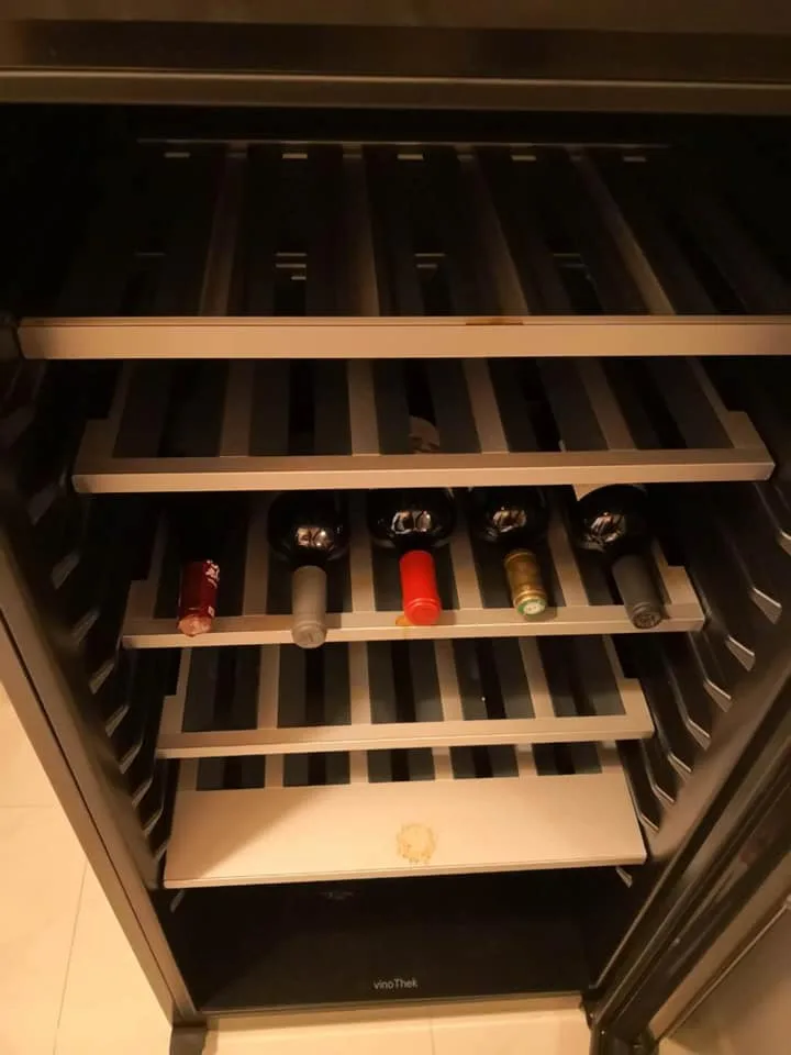 香港 半山 Friday Night