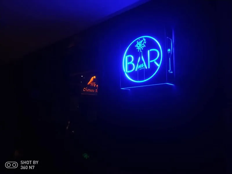 深圳 華強北 We Spirit 紅酒吧