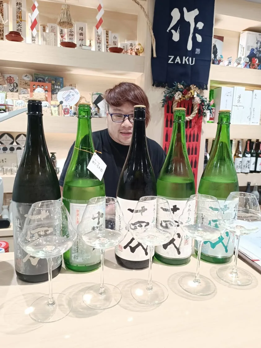 台北 黃大隆廣式雞煲-吉林店