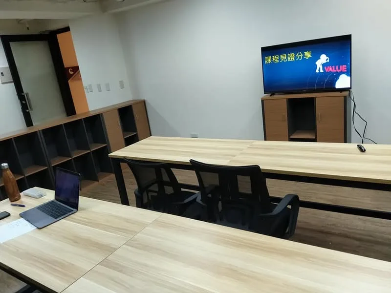 台中 英才路 啟元文創