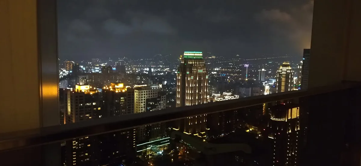 台中 某高檔社區 頂樓行政酒廊