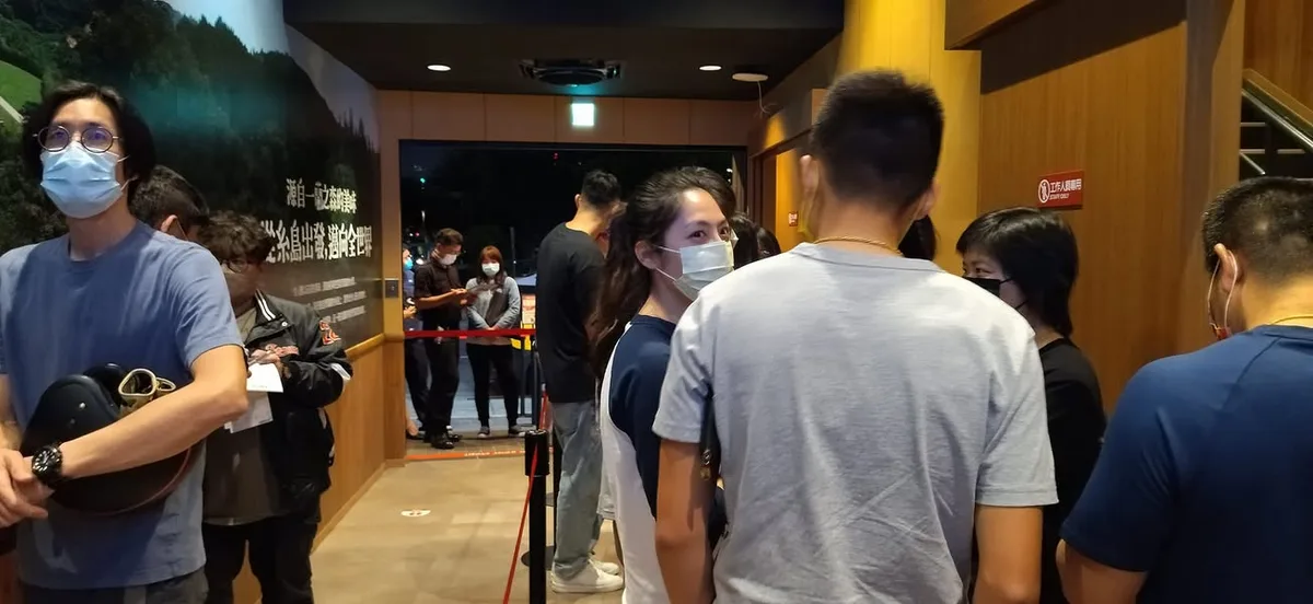 台中 朝富路 一蘭豚骨拉麵