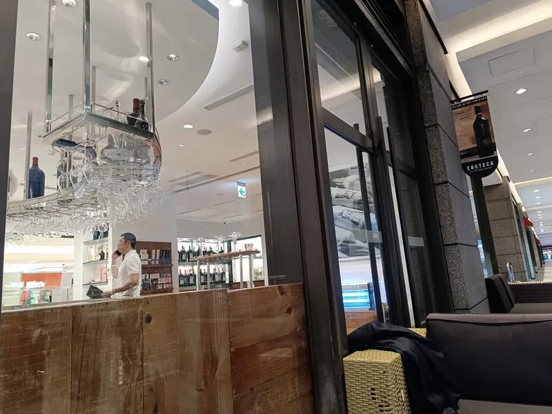 台北 ENOTECA、AW Wine (2訪)、丘香 清酒吧