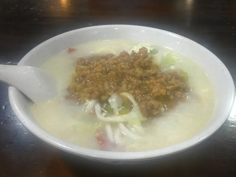 台北 龍記搶鍋麵