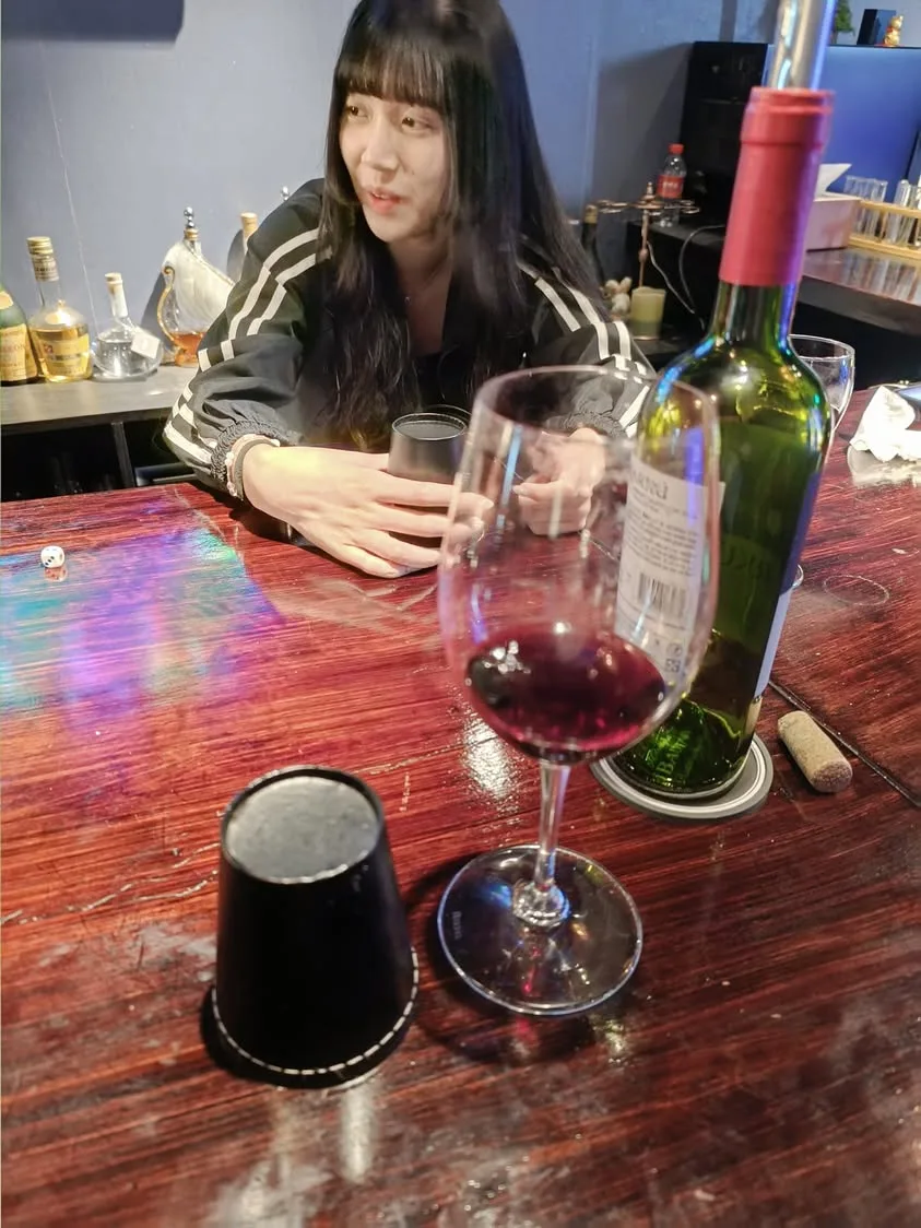 台北 林森北路巷  楓露12