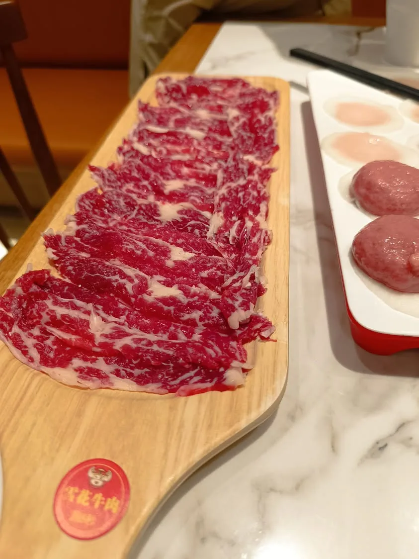 深圳 福民站 喜喜赞牛 潮汕牛肉火锅店