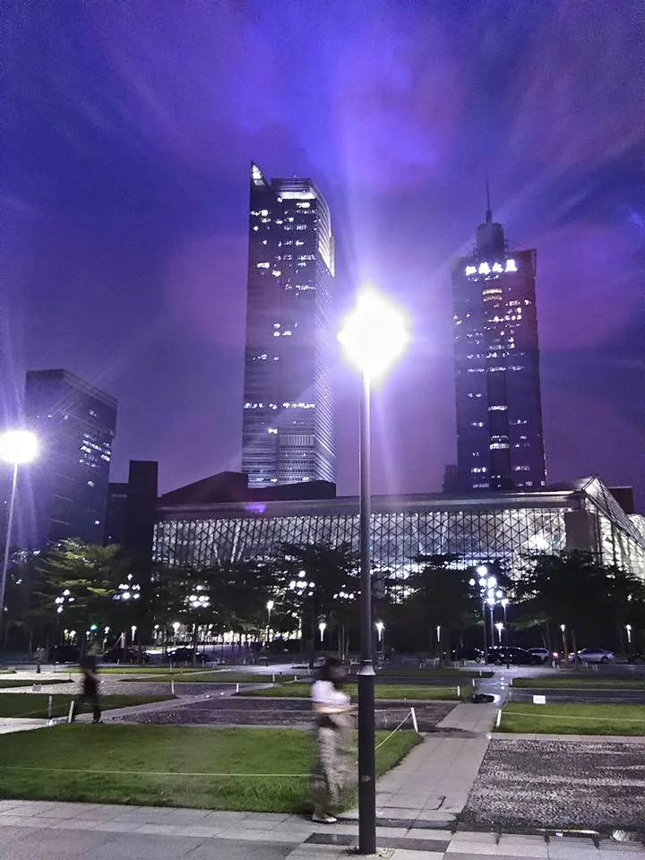 深圳 大灰狼 餐廳