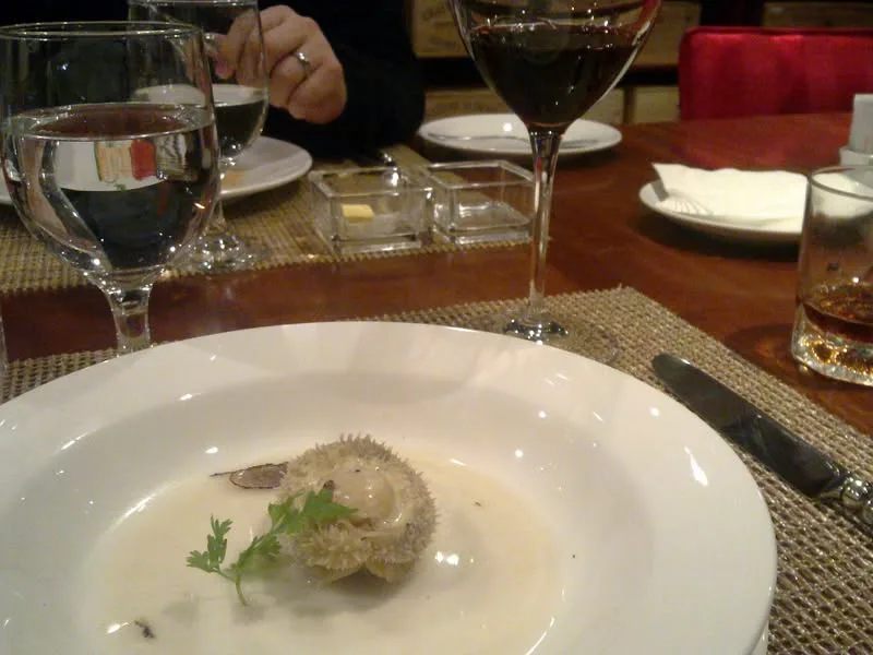 台北 二訪 星辰酒窖 (現在不確定是否供餐)