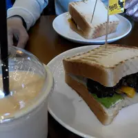 深圳 KKMall 鯊��咬土司 2