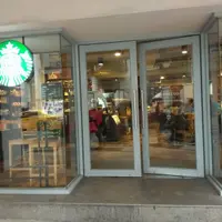 台北 中山國中站 星巴客