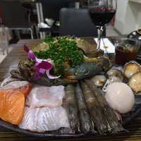 台北 敦化北路巷內 十二藍 螃蟹海鮮粥