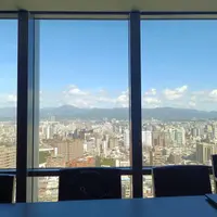 台北 微風信義 樂天皇朝 1