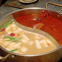 台北 松山區 老撈 麻辣鴛鴦火鍋 1