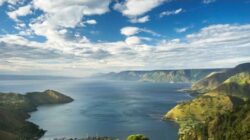 Exploring the Wonders of Lake Toba: Nature, Culture & Adventure